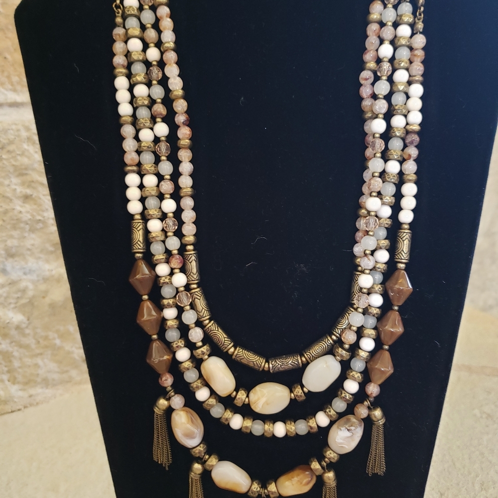 Natural Neutrals Necklace Premier Designs